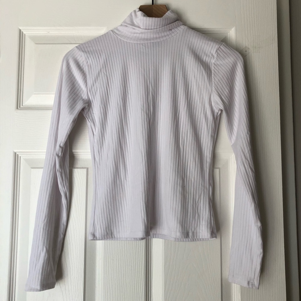 Derek Heart Longsleeve White Turtleneck